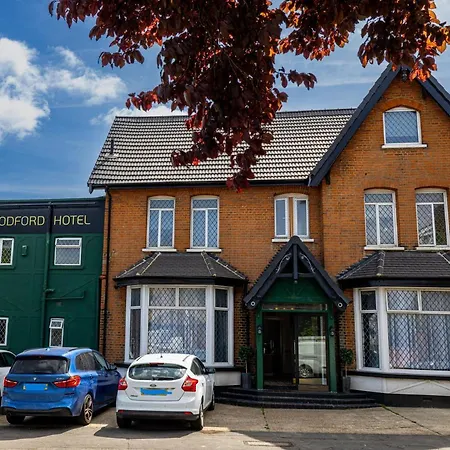 Woodford Hotel Londen Buitenkant foto