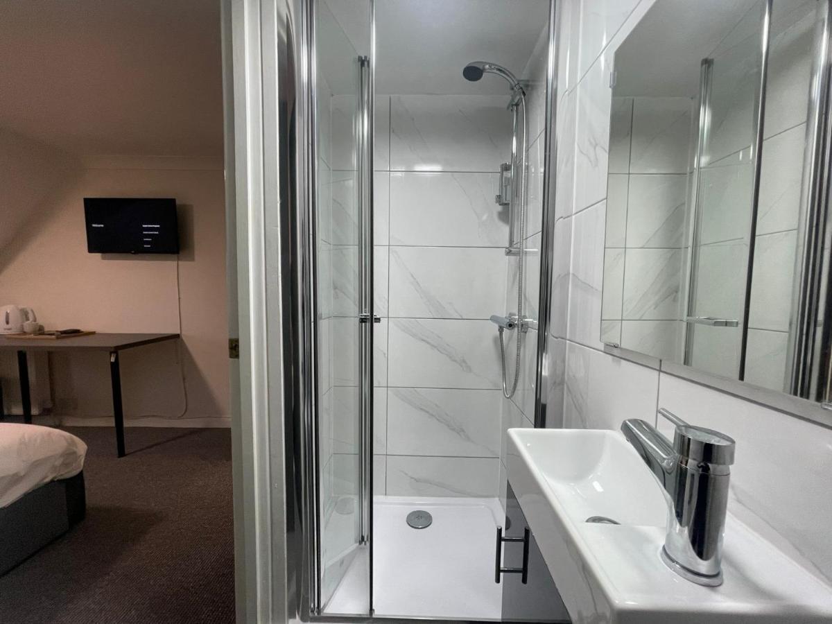 Woodford Hotel Londen