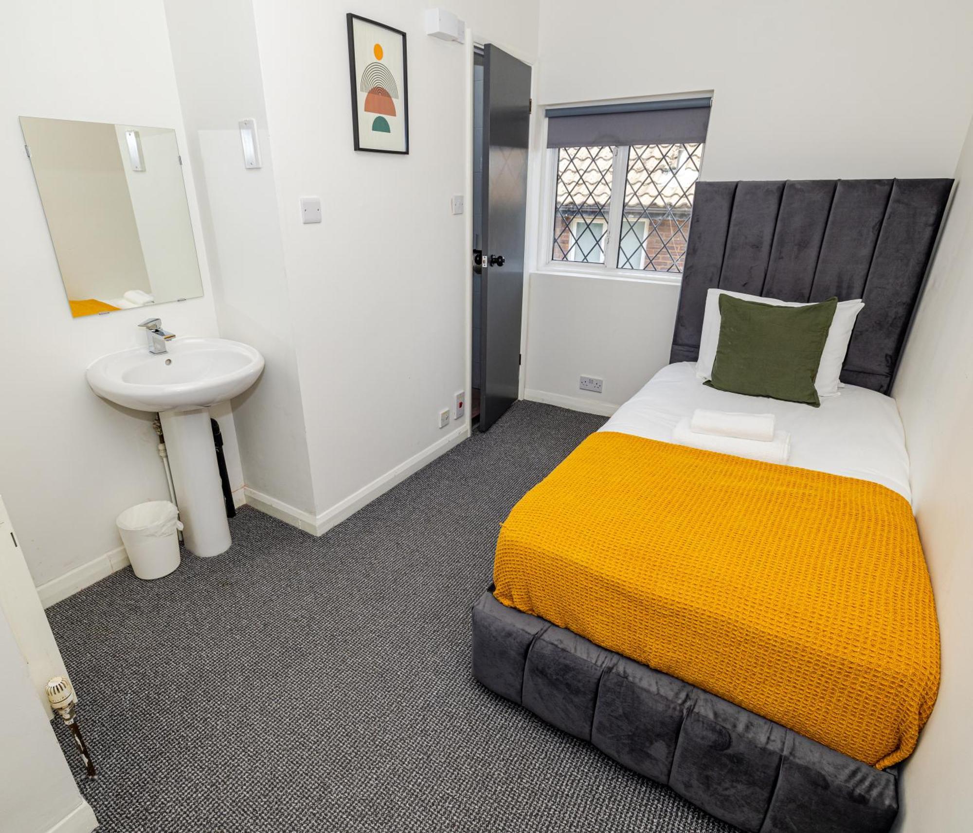 Woodford Hotel Londra