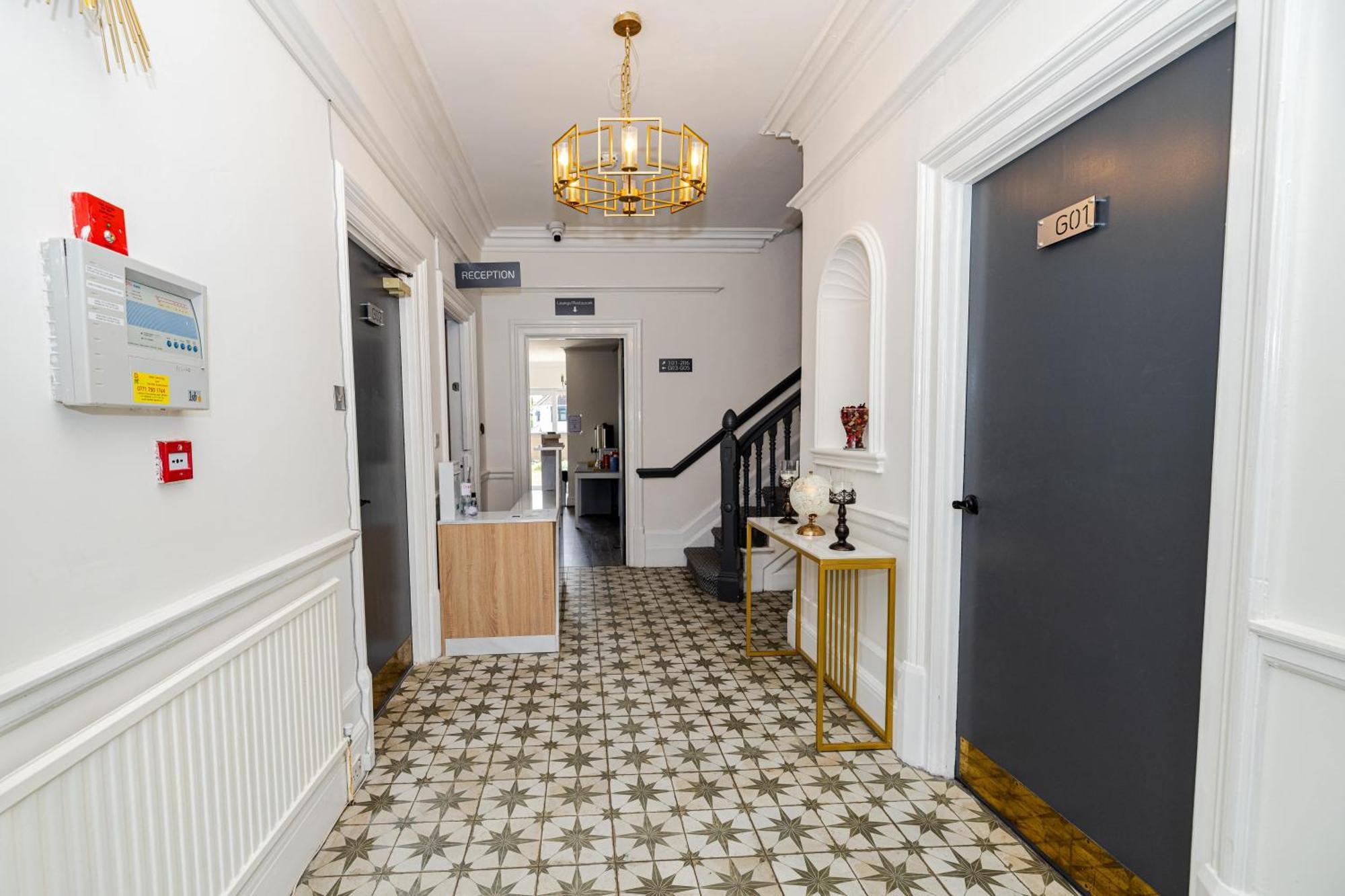 Woodford 3* Londen